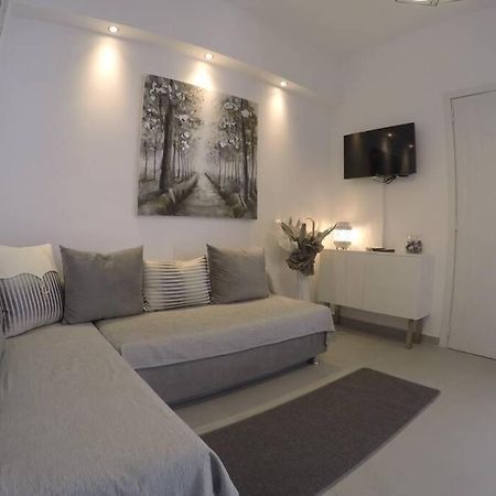 Polychrono New 2 Bedroom Apt. Just By The Sea! Εξωτερικό φωτογραφία