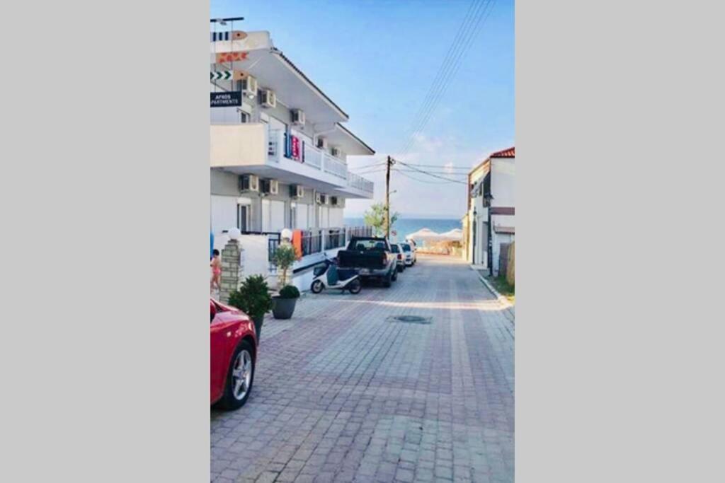 Polychrono New 2 Bedroom Apt. Just By The Sea! Εξωτερικό φωτογραφία